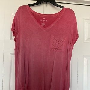 American Eagle tee shirt